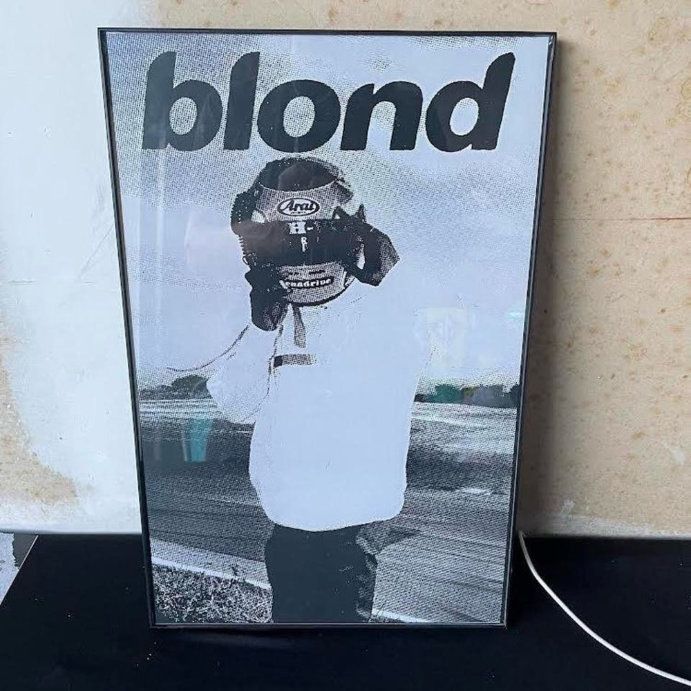 Blond poster